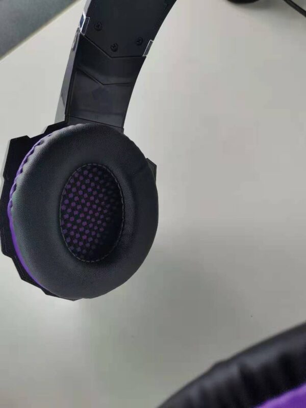 Headphones | Wired Gaming Headsets - Image 3